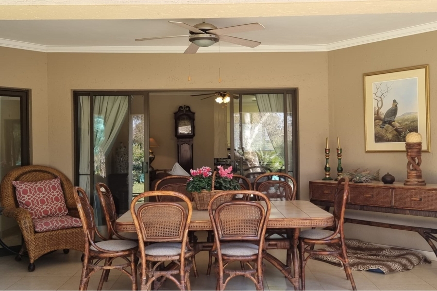 4 Bedroom Property for Sale in WestLake Country Safari Estate North West